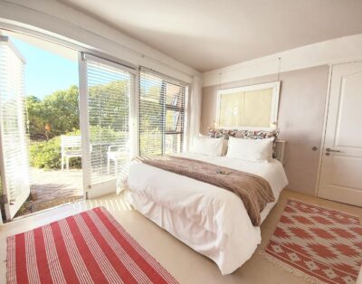 Luxury Queen Room — Absolute Beach