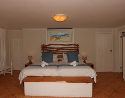 Family room — Brenton Beach House