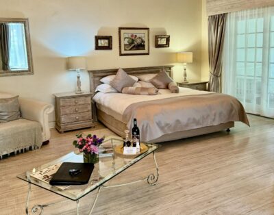 Upper Family Manor Suite 3 — Le Manoir de Brendel