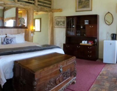 Luxury Stable Suite with Sea View — TNiqua Stable Inn