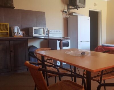 Standard Double Bedroom, en-suite — Amberlight Self Catering Accommodation