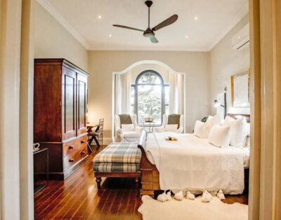 Room 2 — Torburnlea Homestead Luxury Accommodation