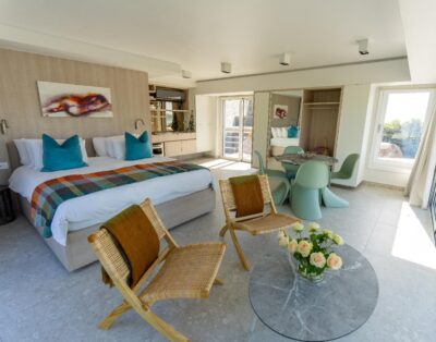 Beach Cottage — Pringle Bay Villa