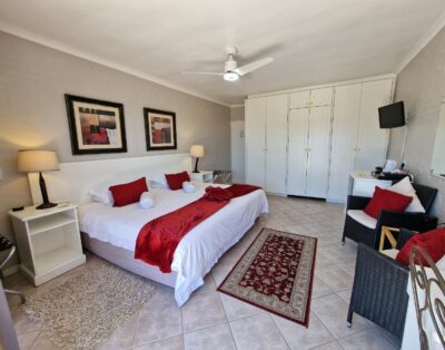 Balcony Room with Sea View – King — Glenfinnan Guest House