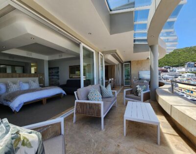 Sea Breeze Unit (Penthouse Suite) — Waves Of Grace Seafront Villa