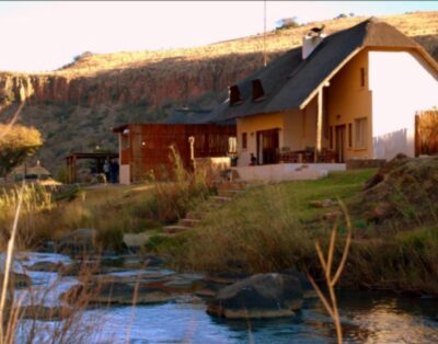 Zebra Cottage — Komati Gorge Lodge