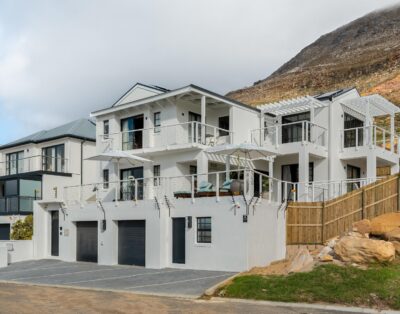 Queen Suite with Sea View — Arc Guest House