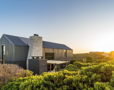 Black Barn At Romansbaai