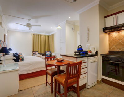 Makarios on Sea Seahorse Unit