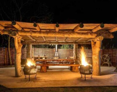 Luxury Suite with Sea View — TNiqua Stable Inn