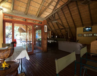 Standard Queen Rooms — Tuskers Bush Lodge