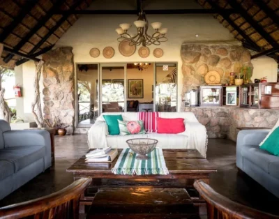 Umkumbe Safari Lodge Riverside