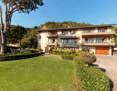 Room 1 – Garden Room — Wilderness Manor